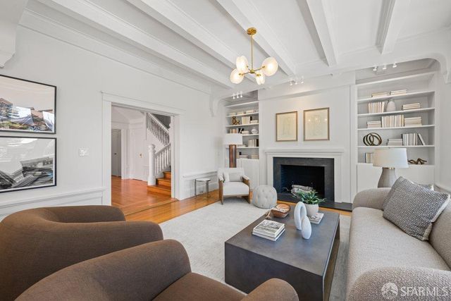 980 Ashbury Street, San Francisco, CA 94117
