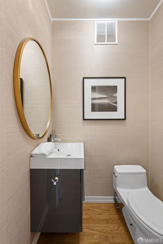 980 Ashbury Street, San Francisco, CA 94117