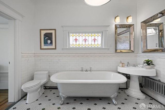 980 Ashbury Street, San Francisco, CA 94117