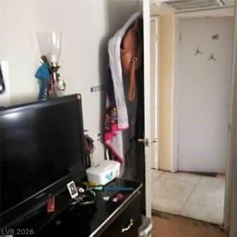 2315 Perliter Avenue, North Las Vegas, NV 89030