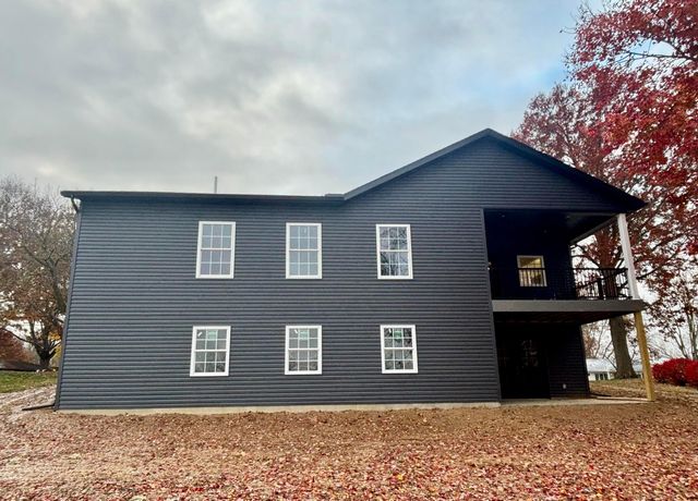 14 Summit Drive, Fredericktown, OH 43019