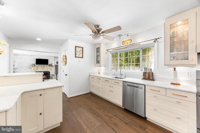 34 GLEN ALPINE RD, Phoenix, MD 21131