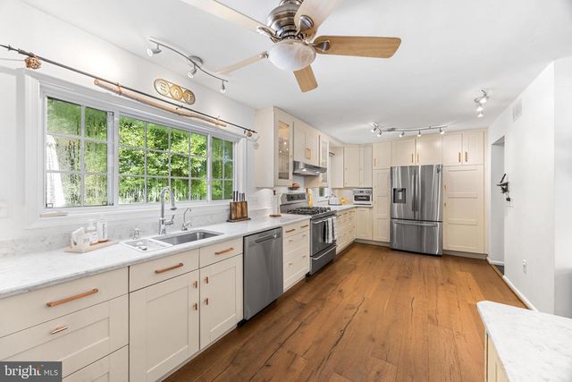 34 GLEN ALPINE RD, Phoenix, MD 21131