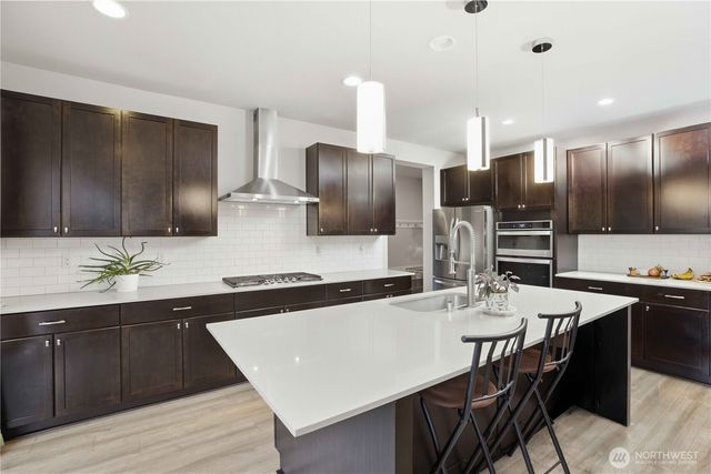 2342 NE Winlock Way, Poulsbo, WA 98370