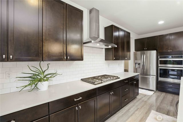 2342 NE Winlock Way, Poulsbo, WA 98370