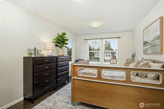 2342 NE Winlock Way, Poulsbo, WA 98370