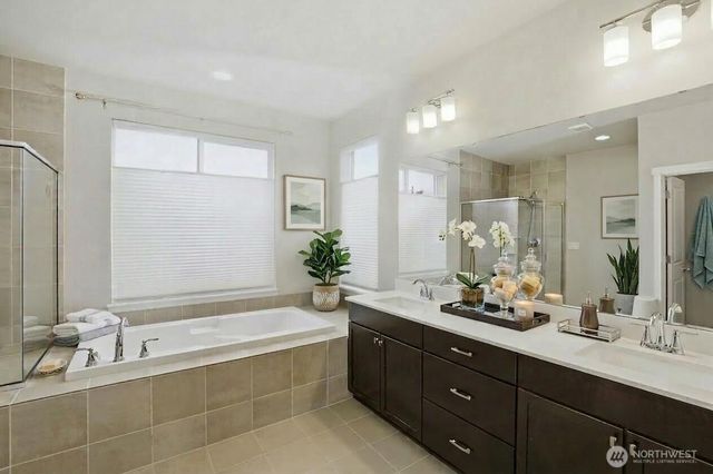 2342 NE Winlock Way, Poulsbo, WA 98370