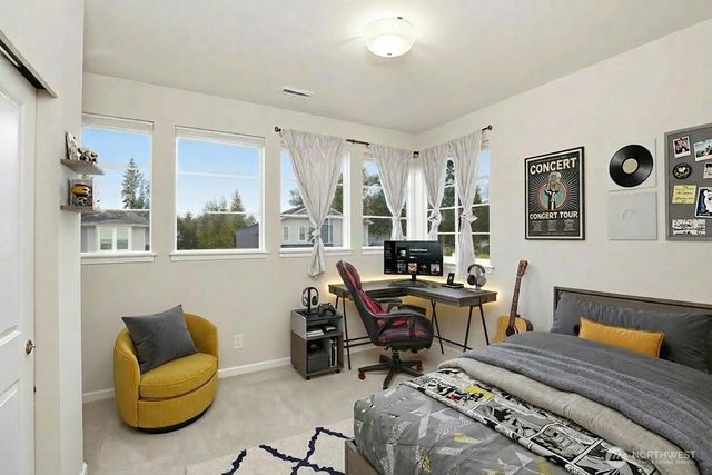 2342 NE Winlock Way, Poulsbo, WA 98370