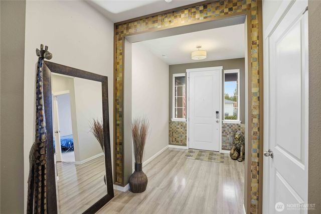 2342 NE Winlock Way, Poulsbo, WA 98370