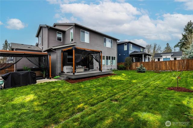 2342 NE Winlock Way, Poulsbo, WA 98370