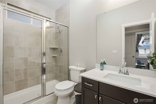 2342 NE Winlock Way, Poulsbo, WA 98370