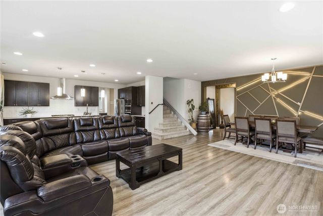 2342 NE Winlock Way, Poulsbo, WA 98370