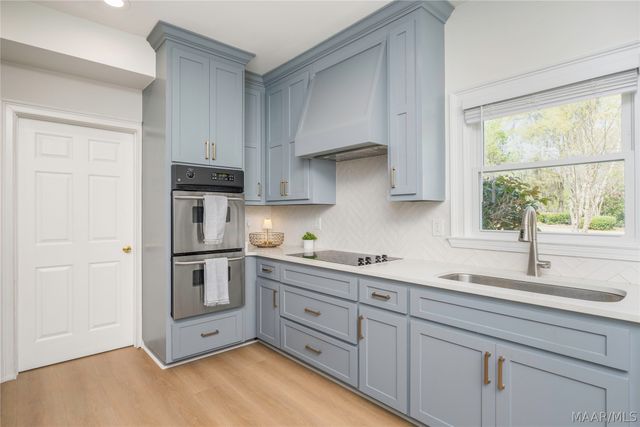 8243 MOSSY OAK Drive, Montgomery, AL 36117