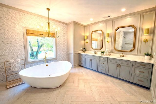 8243 MOSSY OAK Drive, Montgomery, AL 36117