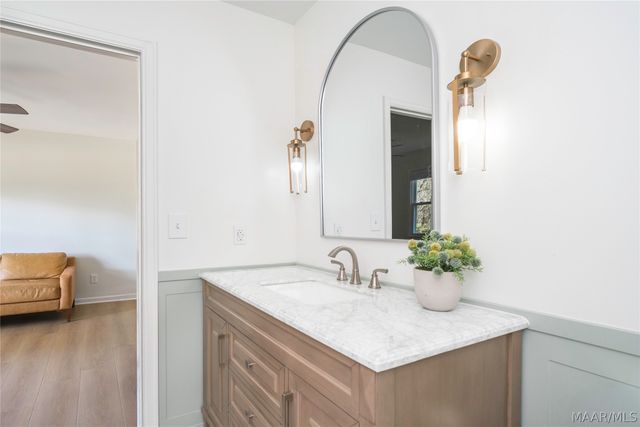 8243 MOSSY OAK Drive, Montgomery, AL 36117