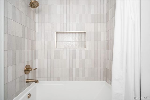 8243 MOSSY OAK Drive, Montgomery, AL 36117