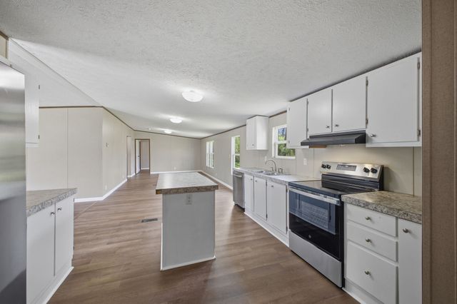 456 Mooresville Pike, Columbia, TN 38401