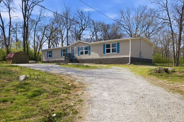 456 Mooresville Pike, Columbia, TN 38401