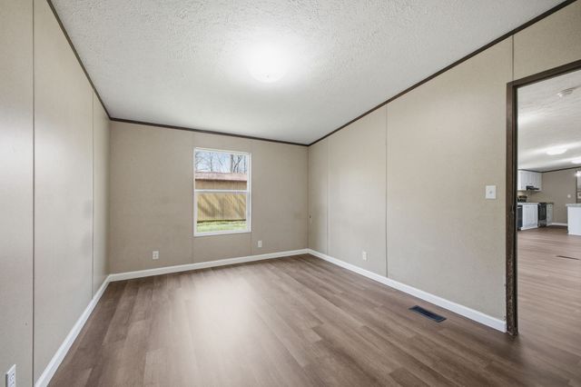 456 Mooresville Pike, Columbia, TN 38401