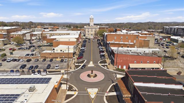 456 Mooresville Pike, Columbia, TN 38401