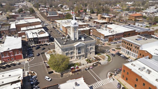 456 Mooresville Pike, Columbia, TN 38401