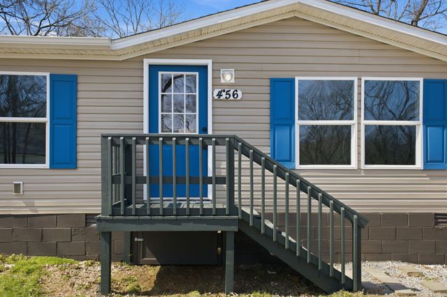 456 Mooresville Pike, Columbia, TN 38401