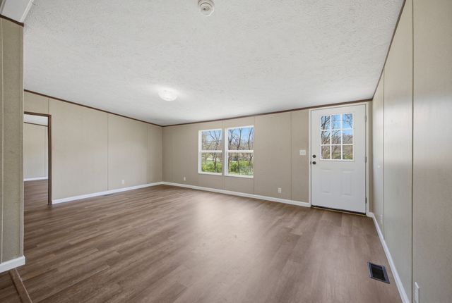 456 Mooresville Pike, Columbia, TN 38401