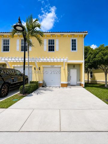 1123 NW 41 1123, Lauderhill, FL 33313