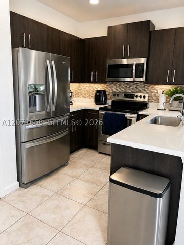 1123 NW 41 1123, Lauderhill, FL 33313