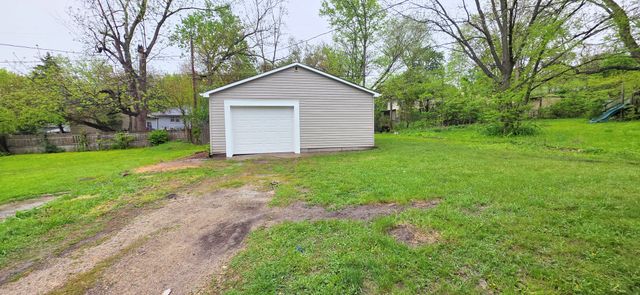 1863 E Duane Boulevard, Kankakee, IL 60901