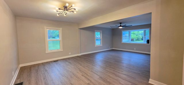 1863 E Duane Boulevard, Kankakee, IL 60901