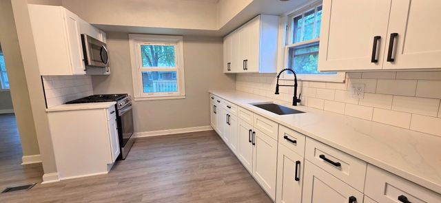 1863 E Duane Boulevard, Kankakee, IL 60901