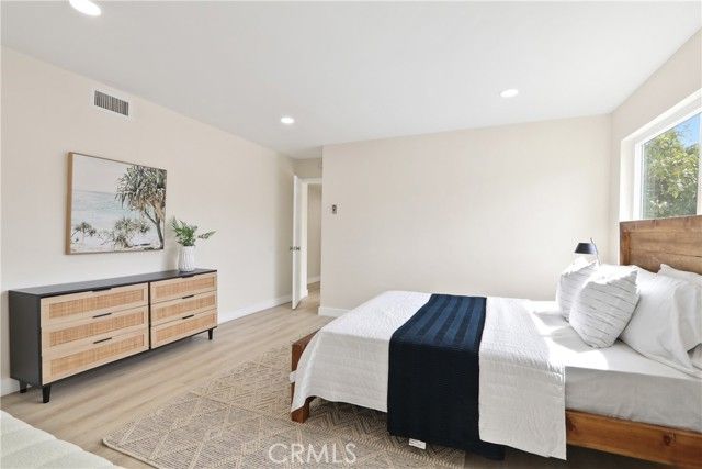 1301 S Atlantic 101, Monterey Park, CA 91754