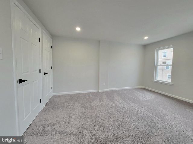 17 W 2ND ST, Marcus Hook, PA 19061