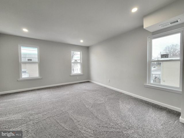 17 W 2ND ST, Marcus Hook, PA 19061