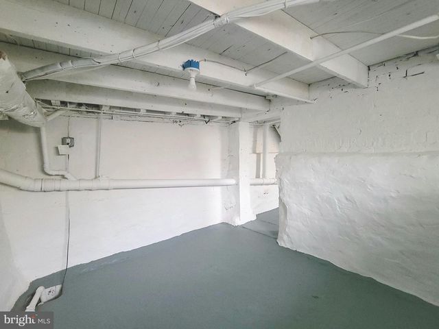 17 W 2ND ST, Marcus Hook, PA 19061