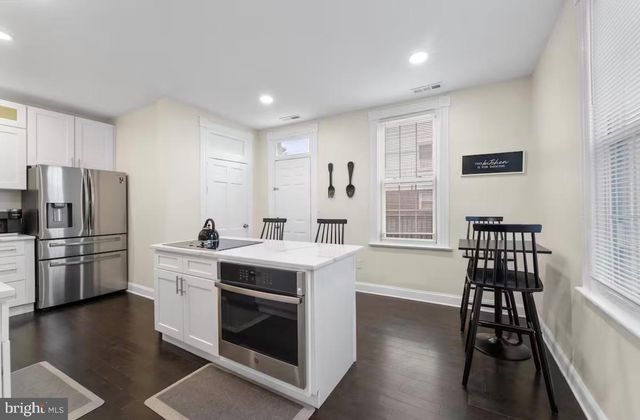 4201 EAST-WEST HWY, Hyattsville, MD 20782