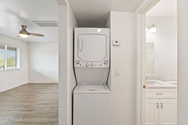 1707 N 18th Street B14, Phoenix, AZ 85006