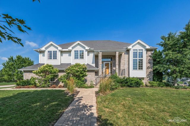 1198 Key West Drive, Rockford, IL 61103