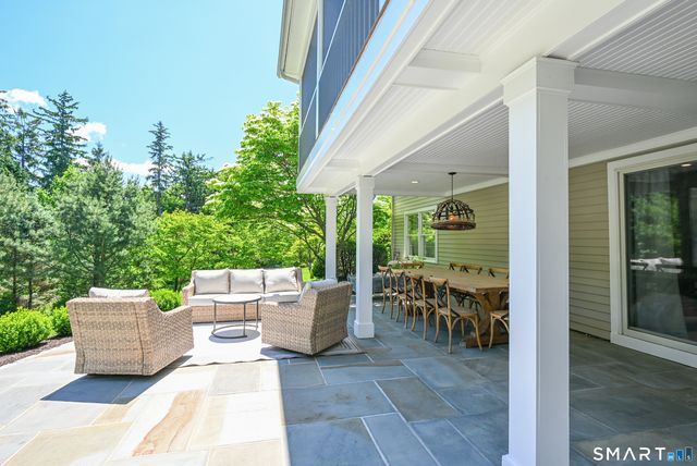 3 Hamlin Court, Brookfield, CT 06804