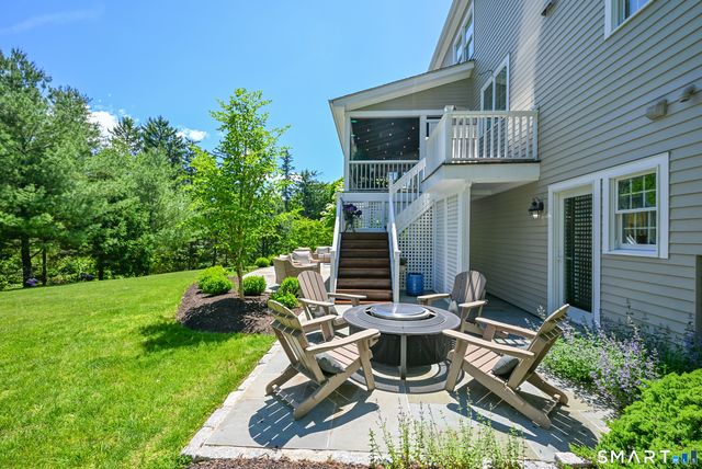 3 Hamlin Court, Brookfield, CT 06804