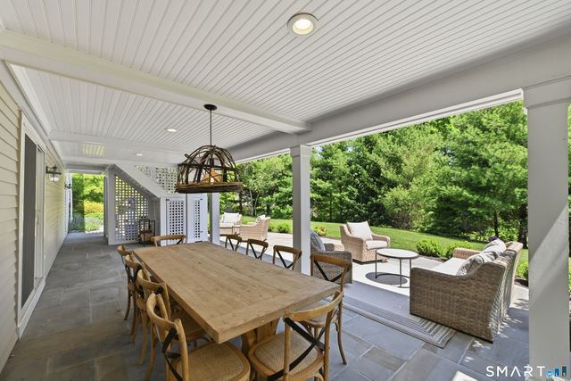 3 Hamlin Court, Brookfield, CT 06804