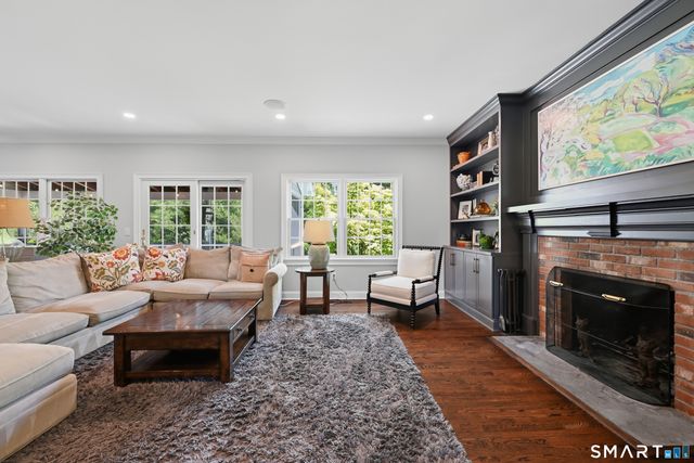 3 Hamlin Court, Brookfield, CT 06804
