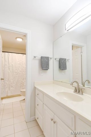 249 Woodledge Place, Montgomery, AL 36109