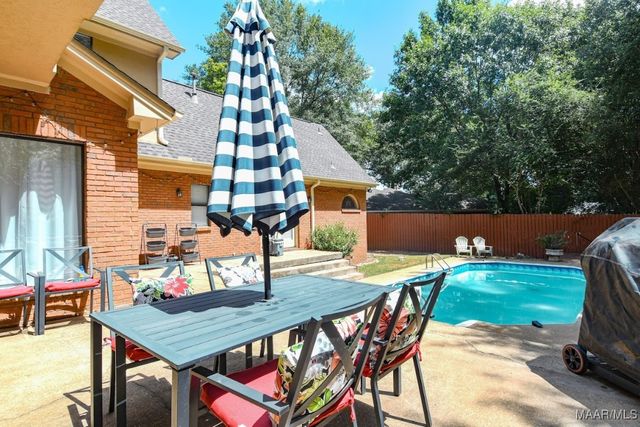 249 Woodledge Place, Montgomery, AL 36109