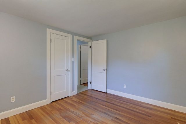 16 Rangeway Rd, Billerica, MA 01862