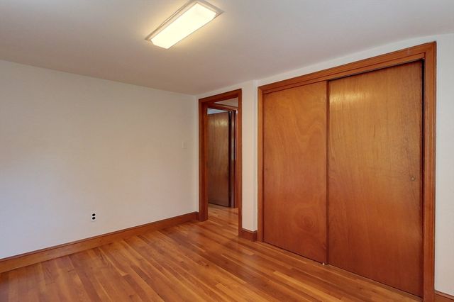 16 Rangeway Rd, Billerica, MA 01862