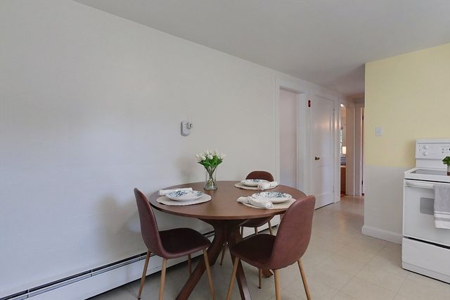16 Rangeway Rd, Billerica, MA 01862