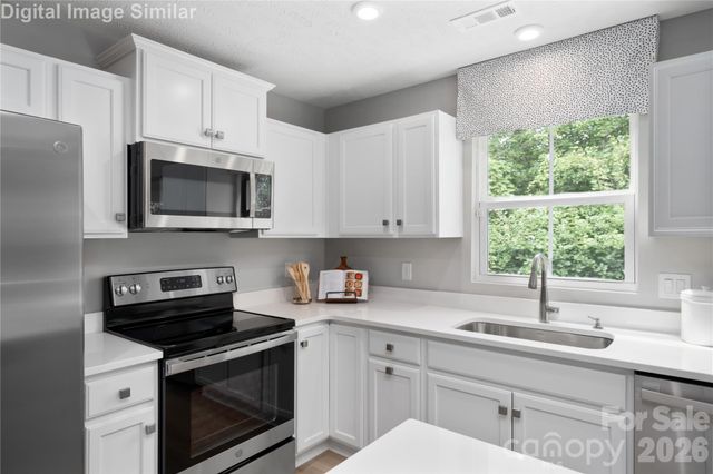 3287 Eller Drive Extension, Hickory, NC 28602