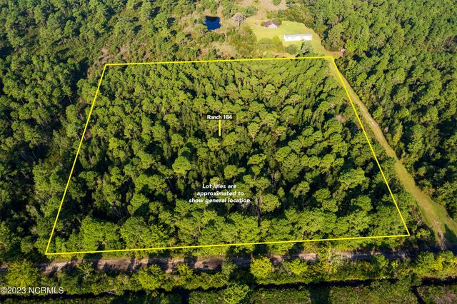 1501 Crooked Pine Road, Wilmington, NC 28411